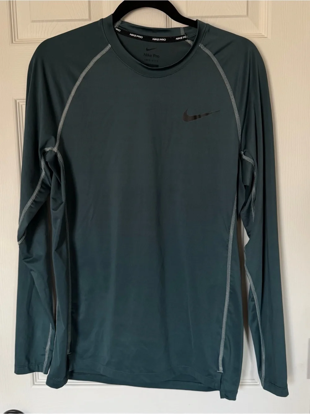 Nike Men's Dri-FIT Tight Long-Sleeve Fitness Top Dark Teal - Medium